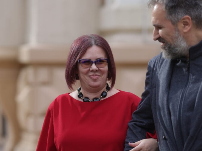 Cine este Oana Crețu: „Ciolacule, dă-ne voturile înapoi!” – ALEGERI PRIMĂRIA CAPITALEI