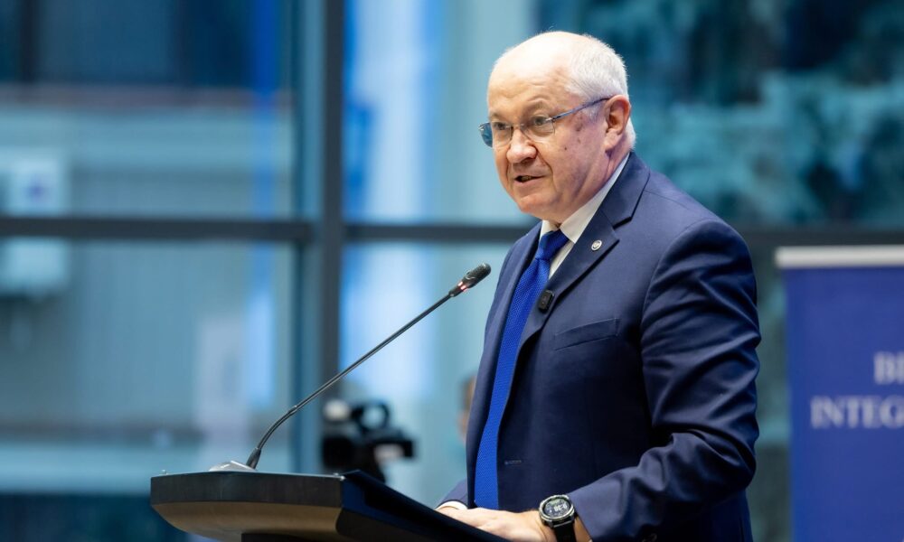 Prim-ministrul Republicii Moldova, prima vizită la Bucureşti