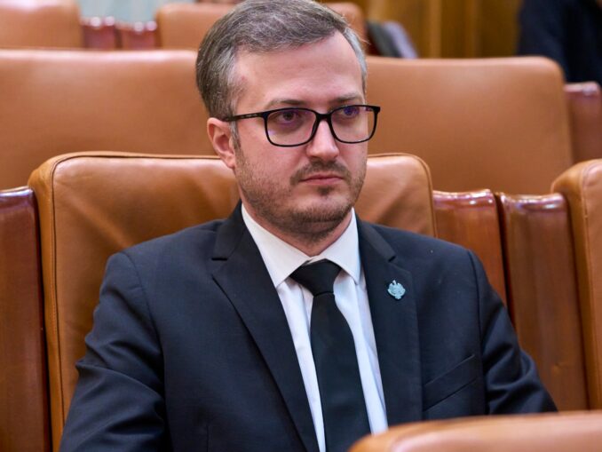 Ștefăniță Avrămescu, deputat AUR: „Coaliția PSD-PNL-USR-UDMR aruncă povara proastei guvernări pe primării și pe umerii românilor!”