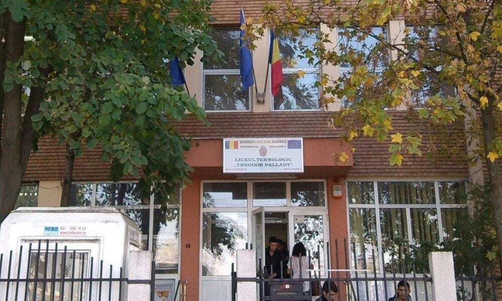 Alertă la un liceu din Capitală. Elevii au fost evacuți (update)