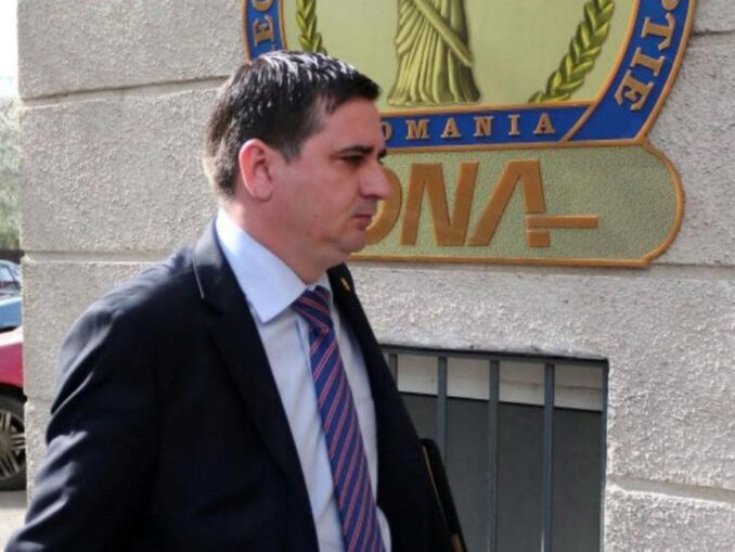 Mită MApN: senatorul implicat scapă de arest