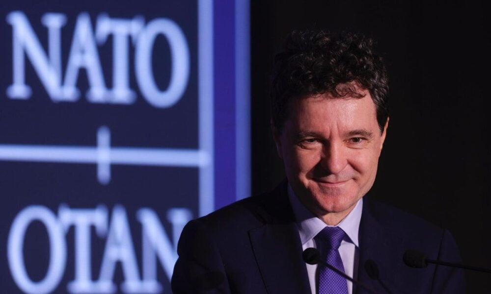 Nicuşor Dan: „Pacea nu poate fi considerată garantată”