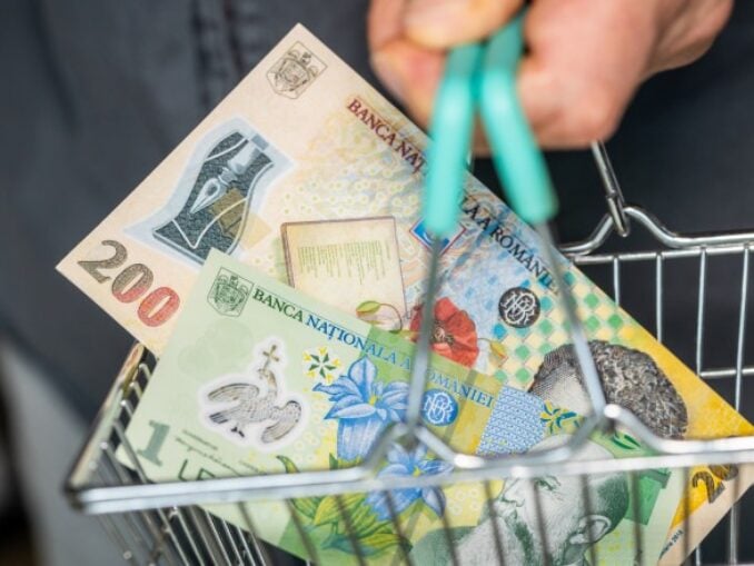 Prețuri ridicate în magazine înainte de Sărbători, dar și după 1 ianuarie