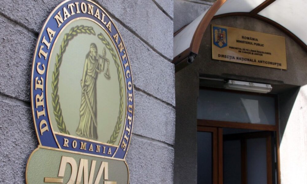 UPDATE Mită de 1 milion de euro la șeful Ministerului Apărării. DNA a intrat pe fir, ce trebuia să facă ministrul în schimb