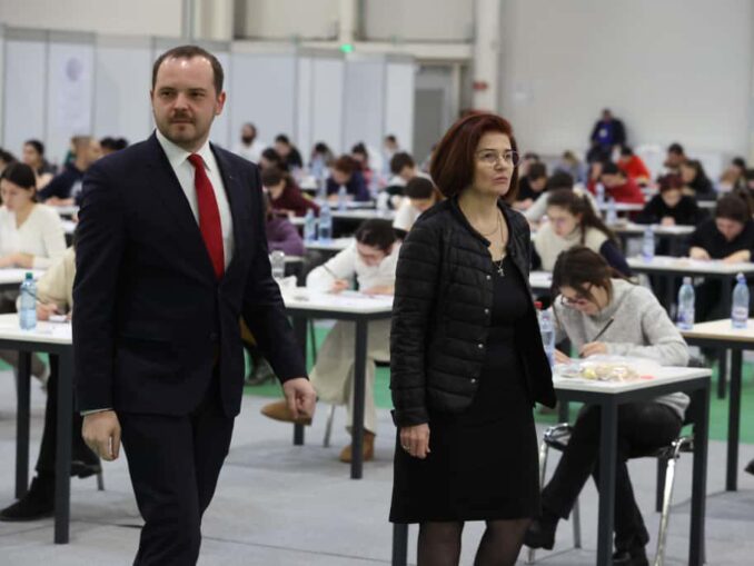 Peste 10.000 de candidați la Rezidențiat. Mesajul lui Rogobete