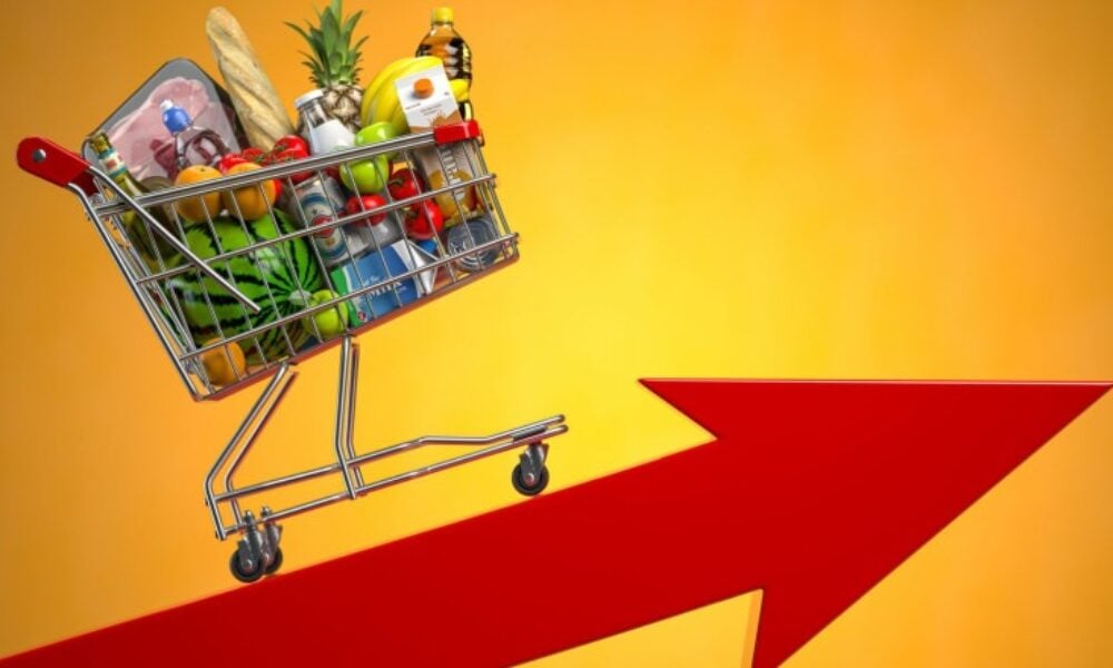 Economist: De ce ar vrea Guvernul Bolojan inflație în țară