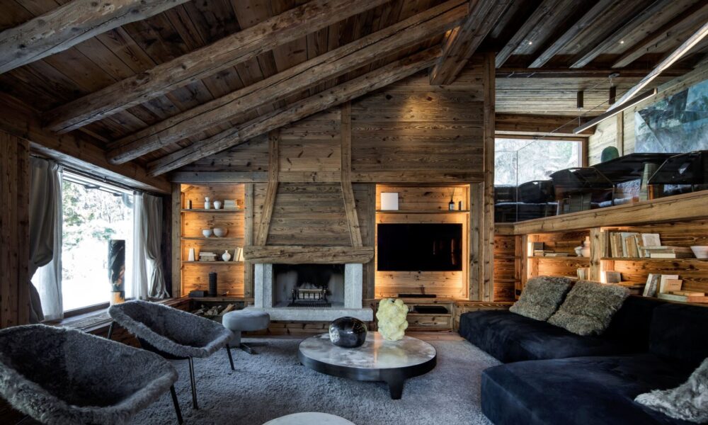 Cabana din Dolomiți, un refugiu scăldat în lumină și liniște