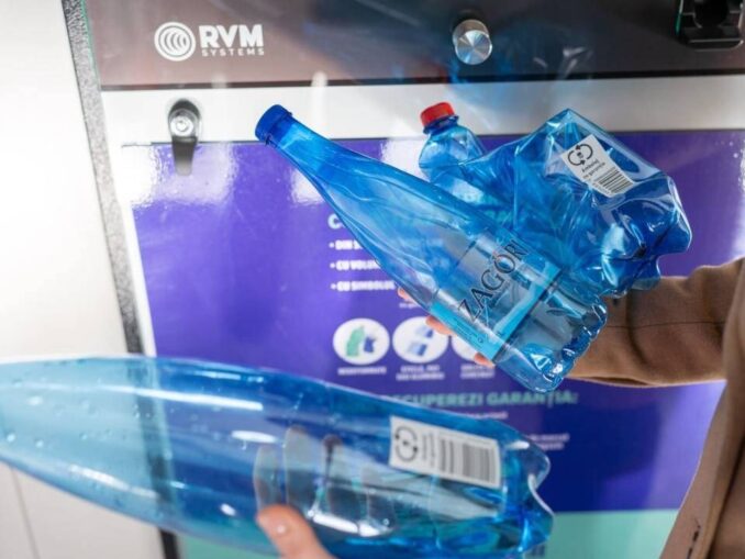 Schemele românilor cu PET-uri și garanția de 50 de bani se lasă cu dosare penale. Ministrul Mediului s-a prins cum se fraudează sistemul Returo SGR