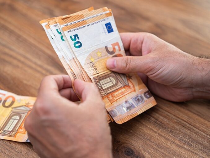 Clasamentul salariilor în Europa. Cât de mici sunt lefurile în România