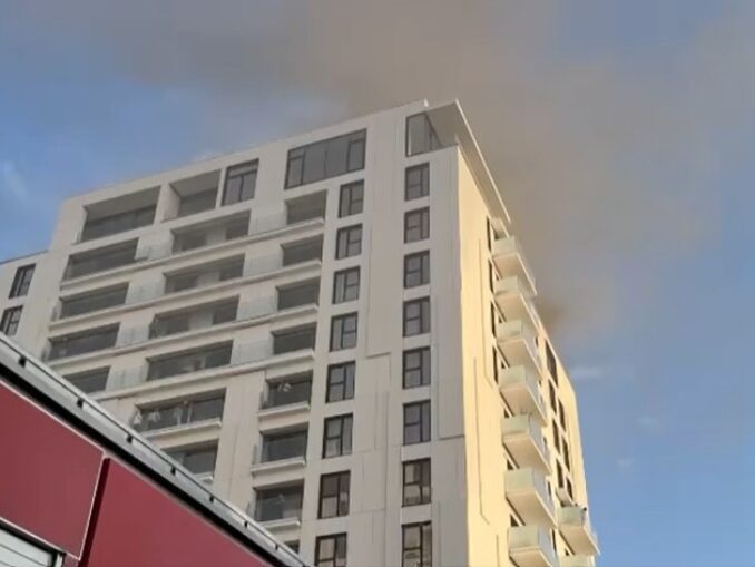 Incendiu de amploare în București