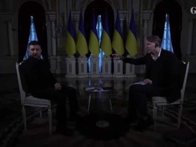 VIDEO Zelenski, interviu pe întuneric pentru The Guardian