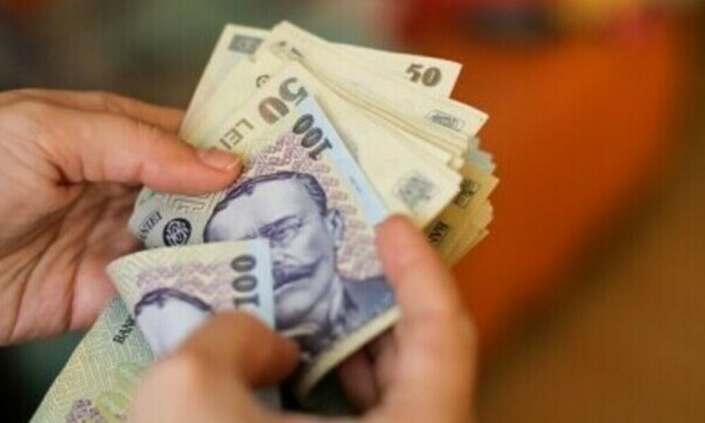 Luptă crâncenă pe salariul minim în 2026. Guvernul, amenințat cu plângere la Comisia Europeană