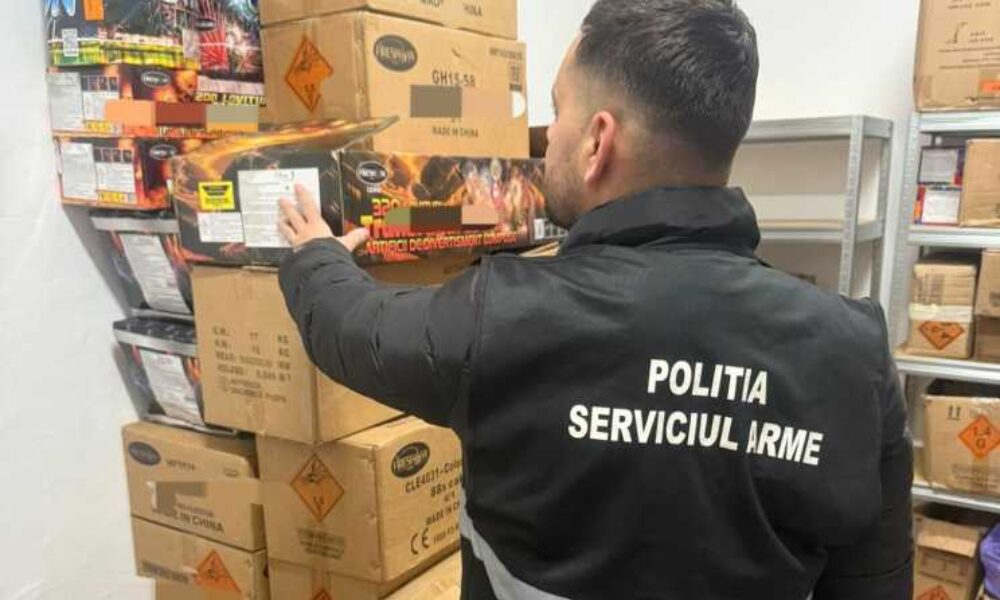 Percheziții la Botoșani: O tonă și jumătate de articole pirotehnice, într-o locuință