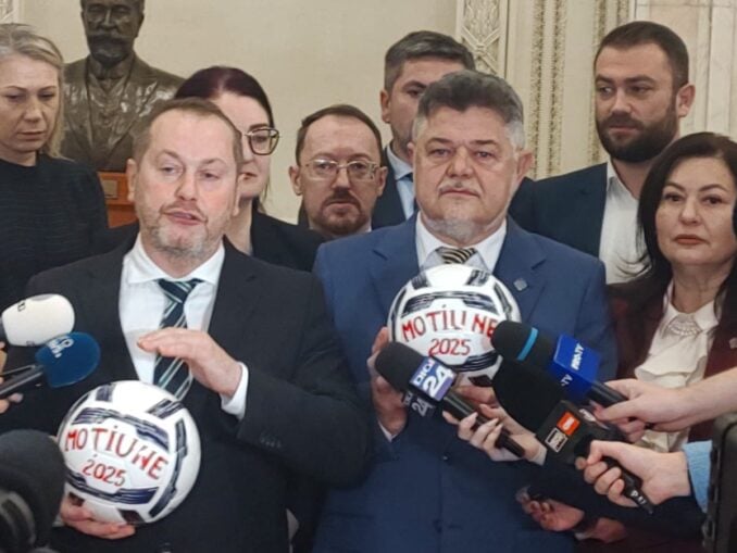 Suveraniștii se numără. Primul pas pentru suspendarea lui Nicușor Dan