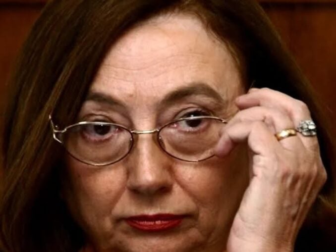 Averea Rodicăi Stănoiu, blocată de anchetă