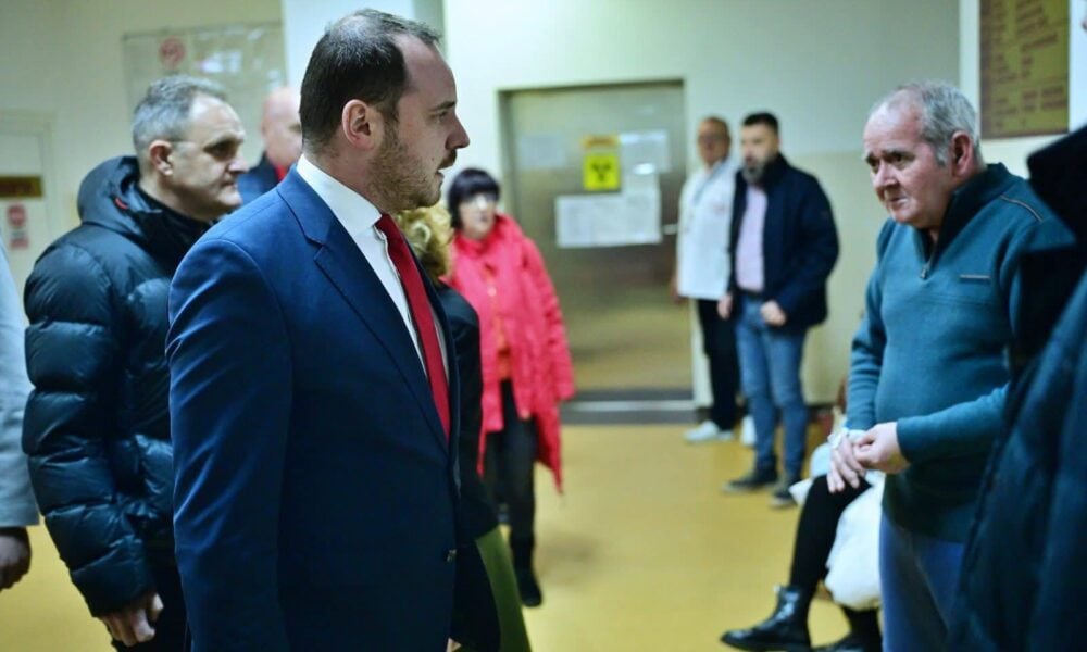 Ce a descoperit Alexandru Rogobete în timpul vizitei la spitalele fără apă potabilă