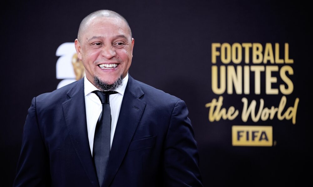 Legendarul Roberto Carlos, operat la inimă în Brazilia