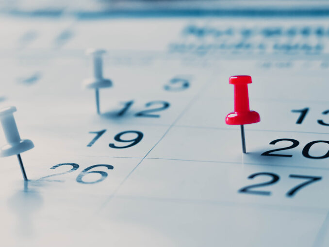 Românii vor avea 17 zile libere legale în 2026