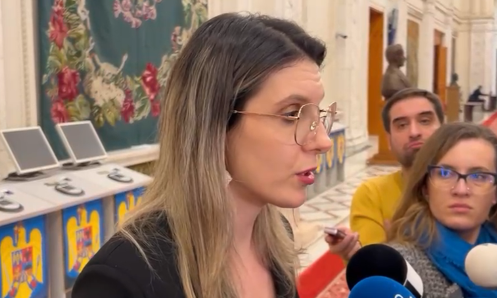 VIDEO Scandalul apei. În Guvern s-a discutat desființarea „struțo-cămilei” ESZ Prahova