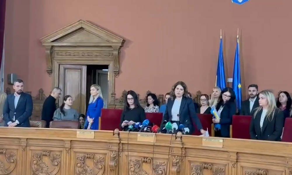 VIDEO Momentul când șefa Curții de Apel a refuzat să mai răspundă la întrebările presei