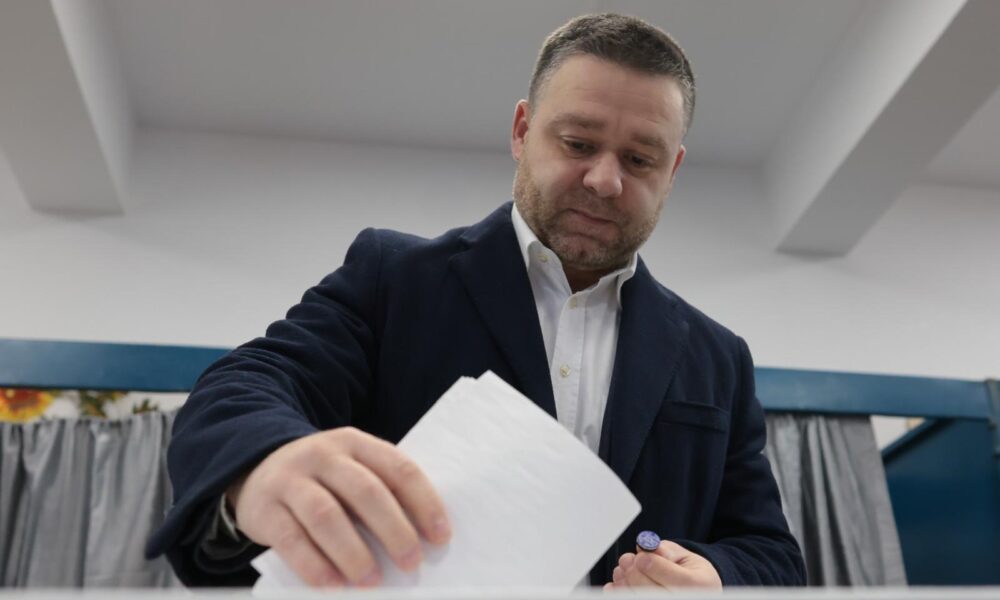 Ciucu regretă votul într-un singur tur la primari: Voi susține alegerea lor două tururi