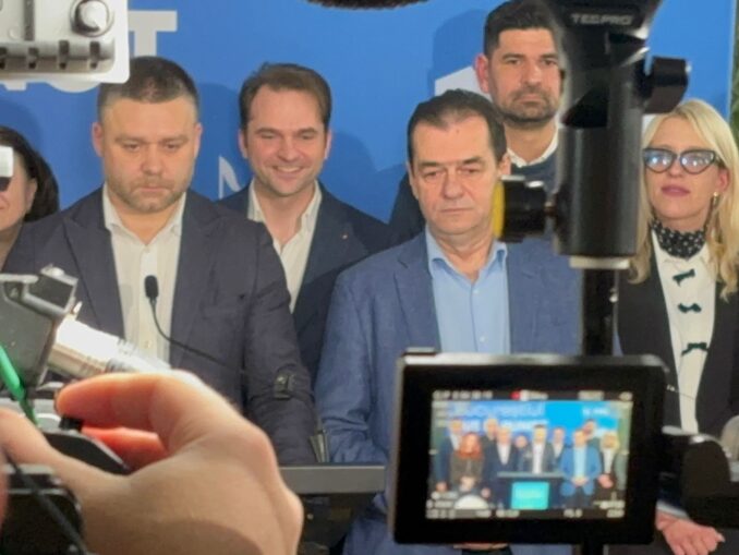 Prima reacție a lui Ciucu după câștigarea Primăriei București: I-am promis lui Bolojan că nu-l fac de râs