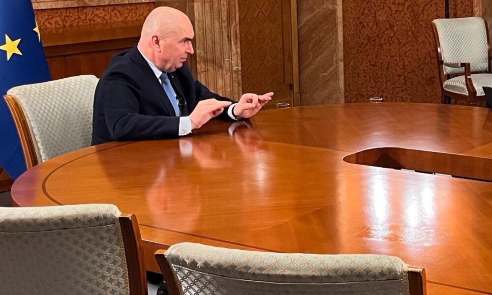 Bolojan explică de ce nu pleacă acasă Predoiu și Marinescu. Grupul de lucru din Justiție, decizii în ianuarie