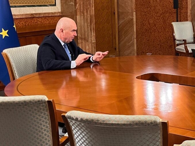 Bolojan explică de ce nu pleacă acasă Predoiu și Marinescu. Grupul de lucru din Justiție, decizii în ianuarie