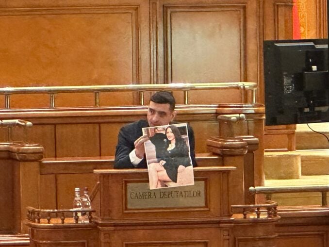 Cine este Monica Hunyadi, ținta lui Simion. De la coafor, în avioanele Nordis și Compania de Apă