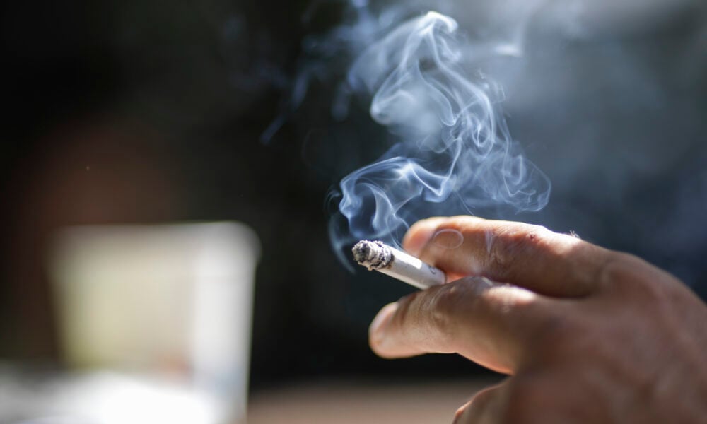 Guvernul limitează numărul de țigări care pot fi aduse în țară