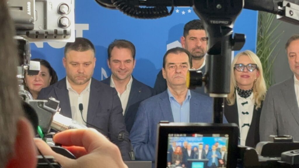 Un fel de alegeri prin București