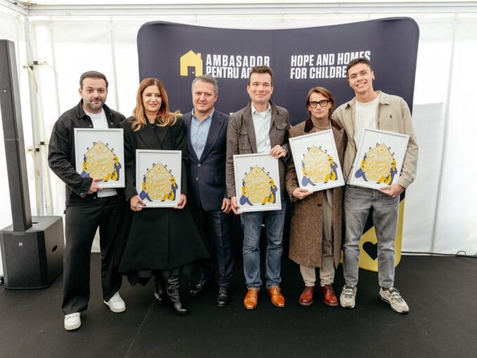 Casă ridicată cu sprijinul vedetelor pentru 12 copii cu nevoi speciale