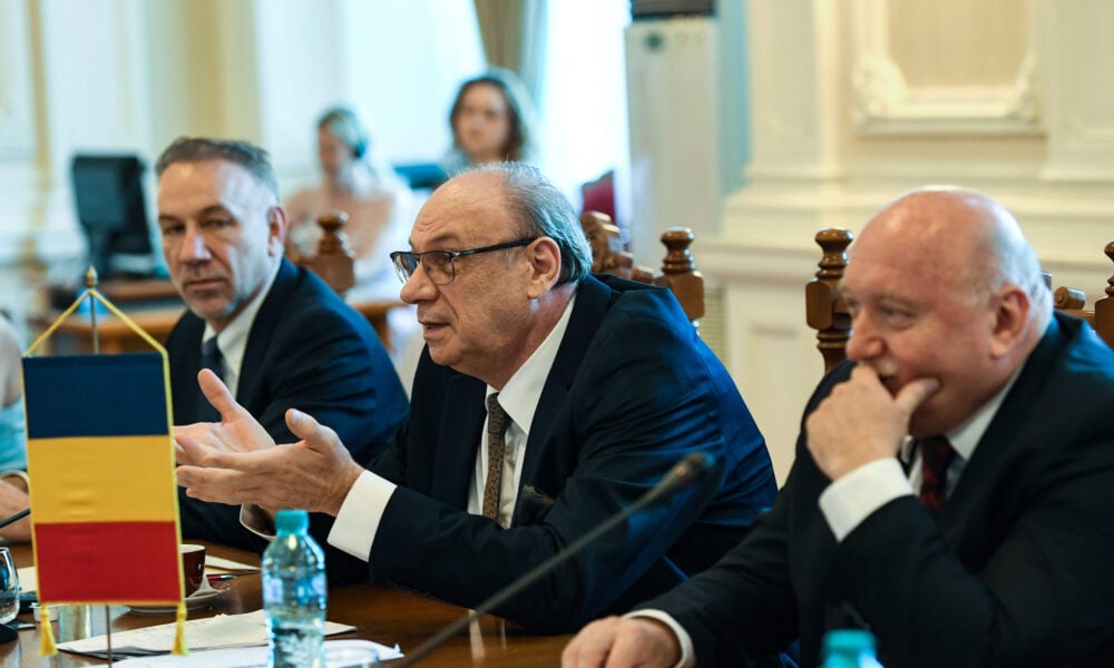 Consecințele „războiului” Parlament-CCR: 128 de noi aleși cu pensii speciale EXCLUSIV
