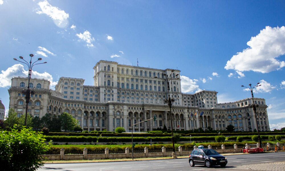 România, în topurile Eurostat. Excelăm la inflație, șomaj și la încrederea în alții