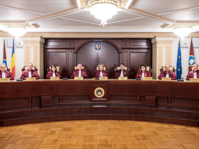 CCR – Ce Curte Rușinoasă! Miza e mult mai mare: toate pensiile speciale