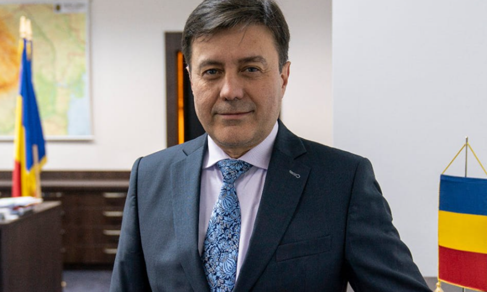 Fost ministru al Economiei, angajat de Gruia Stoica