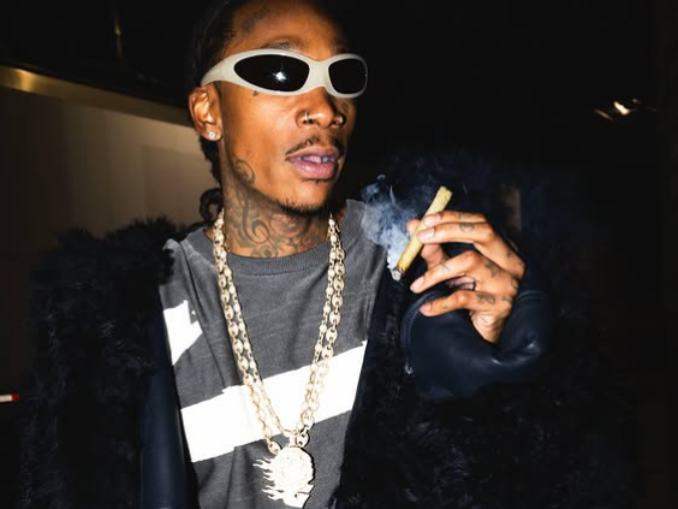 Wiz Khalifa vrea să scape de închisoarea din România