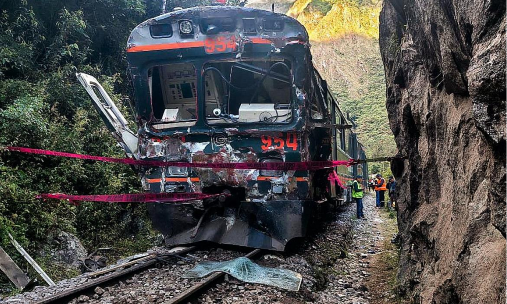 Un mort și 36 de turiști răniți într-un accident feroviar