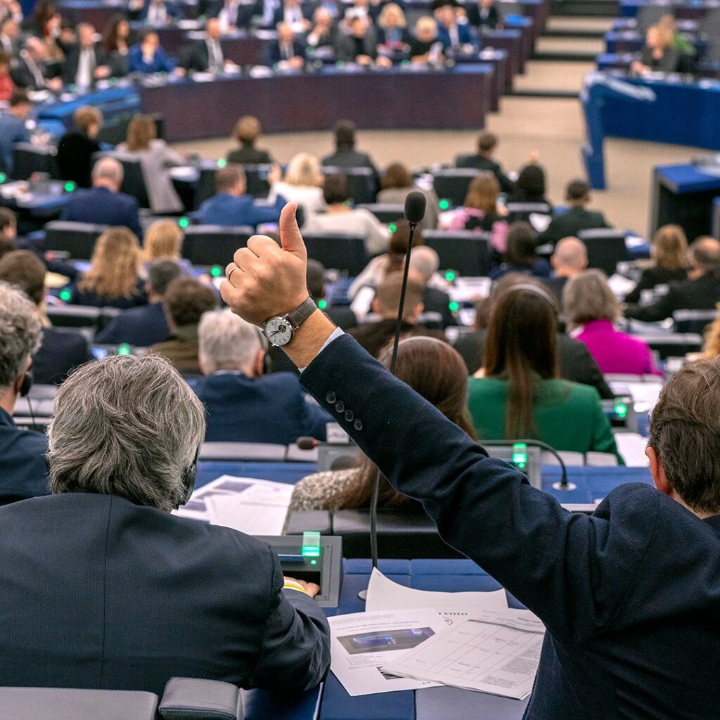 Harta politică a Bruxelles-ului așa cum e, pornind de la o directivă pro-transparență