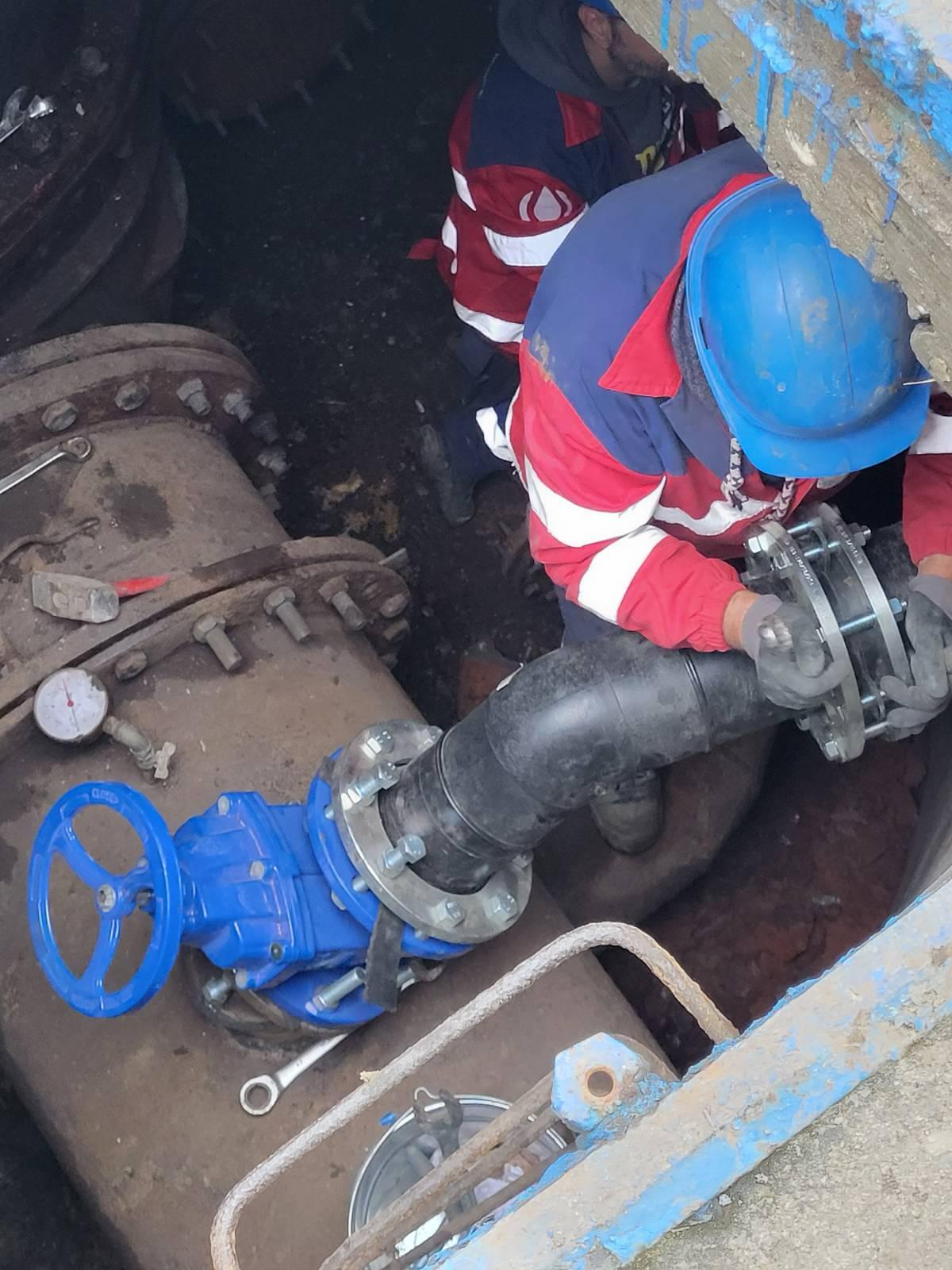 Rafinăria Petrobrazi a fost conectată de către Apa Nova Ploiești la sistemul propriu de alimentare cu apă