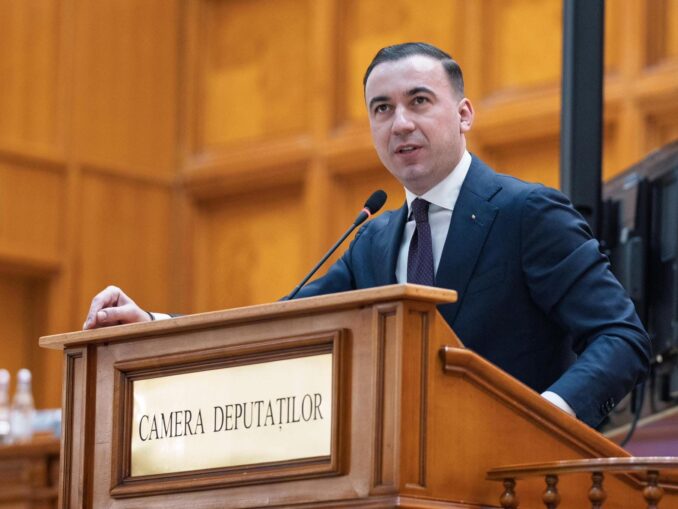 „Niciun risc pentru oameni și industrie.” Ministrul Ivan dă asigurări că sistemul energetic nu e afectat de criza apei din Prahova