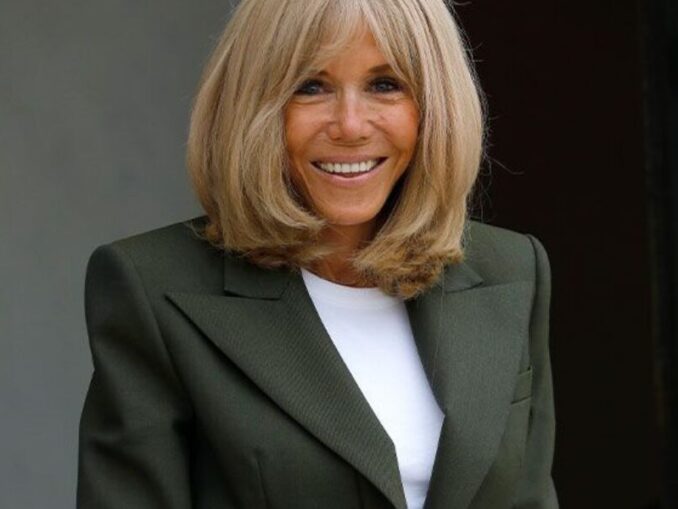 Brigitte Macron, reacție după insultele la adresa militantelor feministe