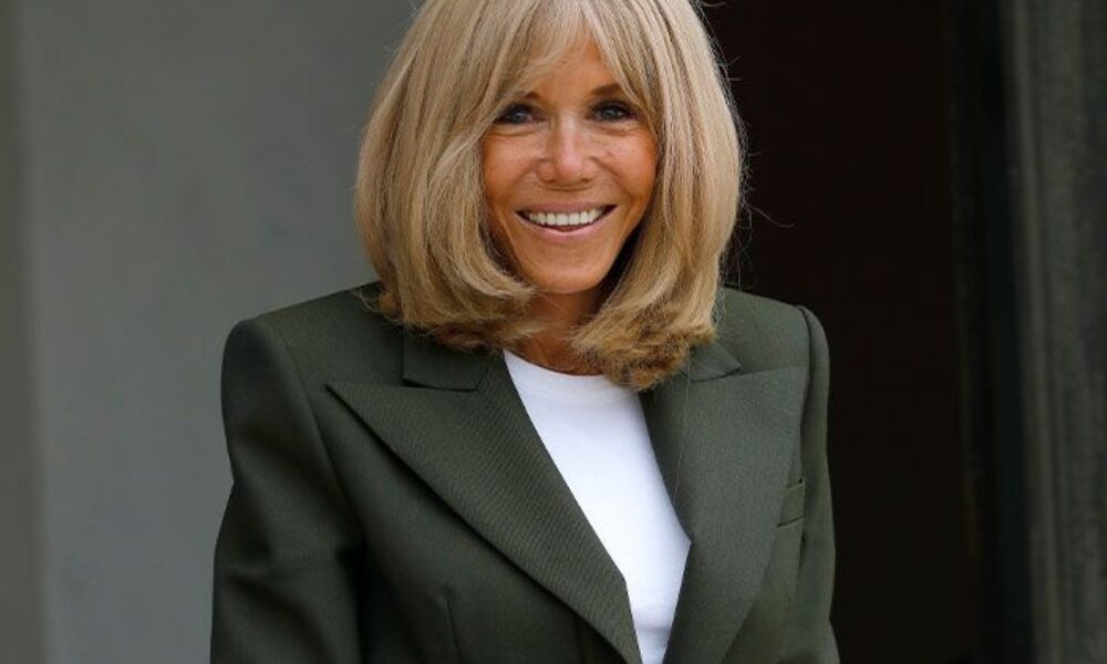 Brigitte Macron, reacție după insultele la adresa militantelor feministe