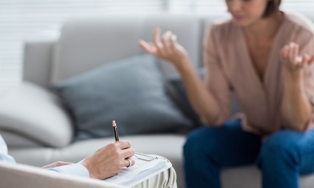 Mintea vrea schimbare, dar creierul nu cooperează: de ce, uneori, psihoterapia e blocată