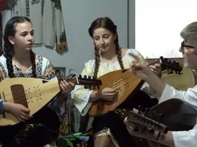 Bilanț la Cultură: Cobza în UNESCO și 14 monumente reabilitate