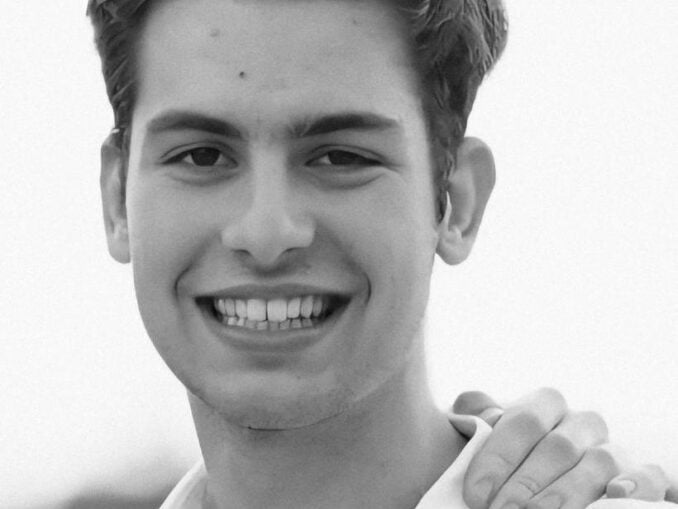 Elev din Timișoara mort în urma unui infarct după un majorat