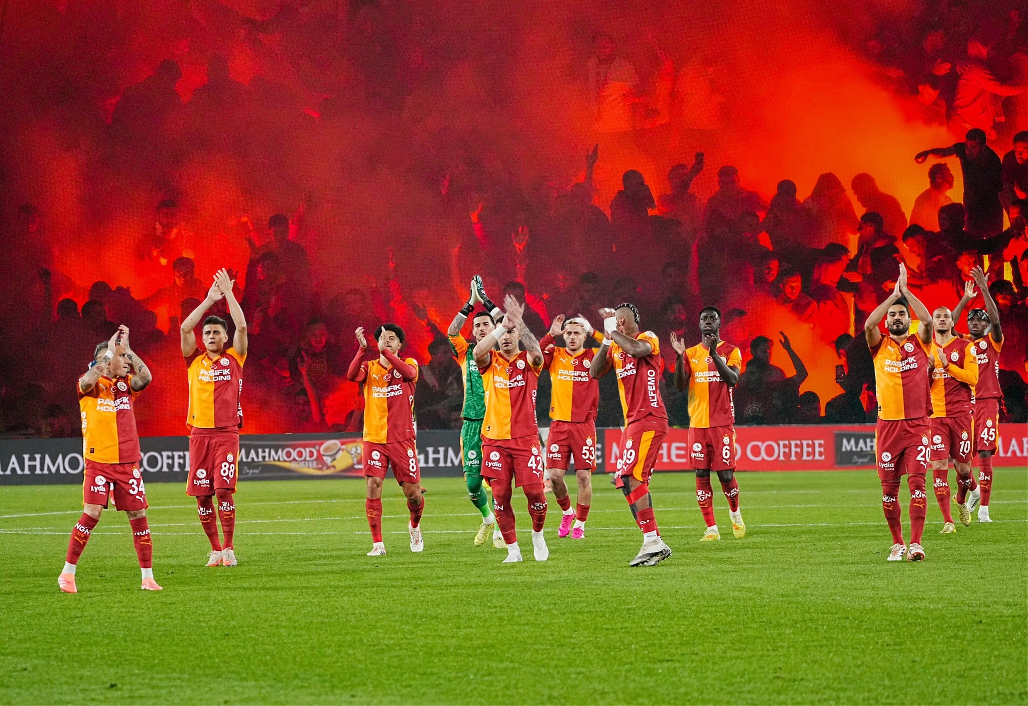 Scandalul pariurilor. 29 de fotbaliști arestați