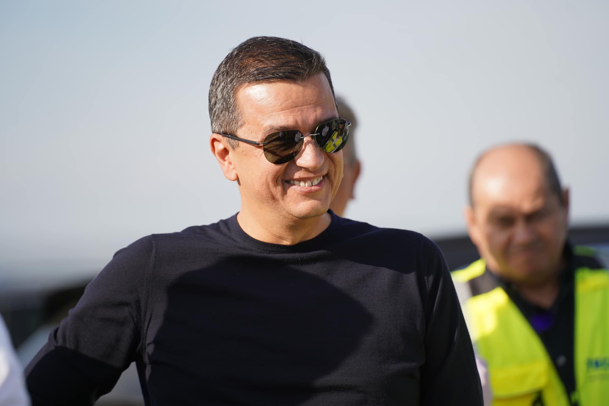 „Grindeanu îi face respirație gură la gură candidatului de pe locul 4”