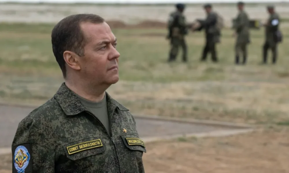 Medvedev, amenințare la adresa lui Zelensky: „Doamna cu coasa” va veni în curând
