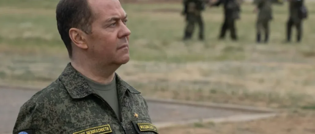 medvedev ameninta cu moartea pe zelensky